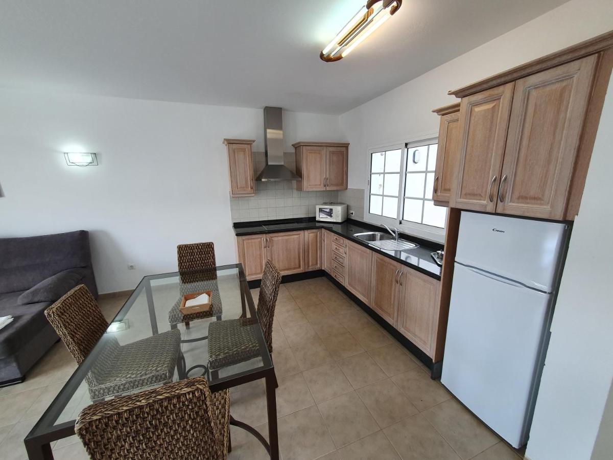 Apartamentos Graciosamar Caleta de Sebo Eksteriør bilde