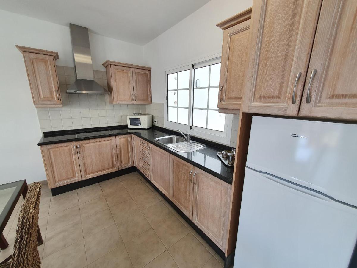 Apartamentos Graciosamar Caleta de Sebo Eksteriør bilde