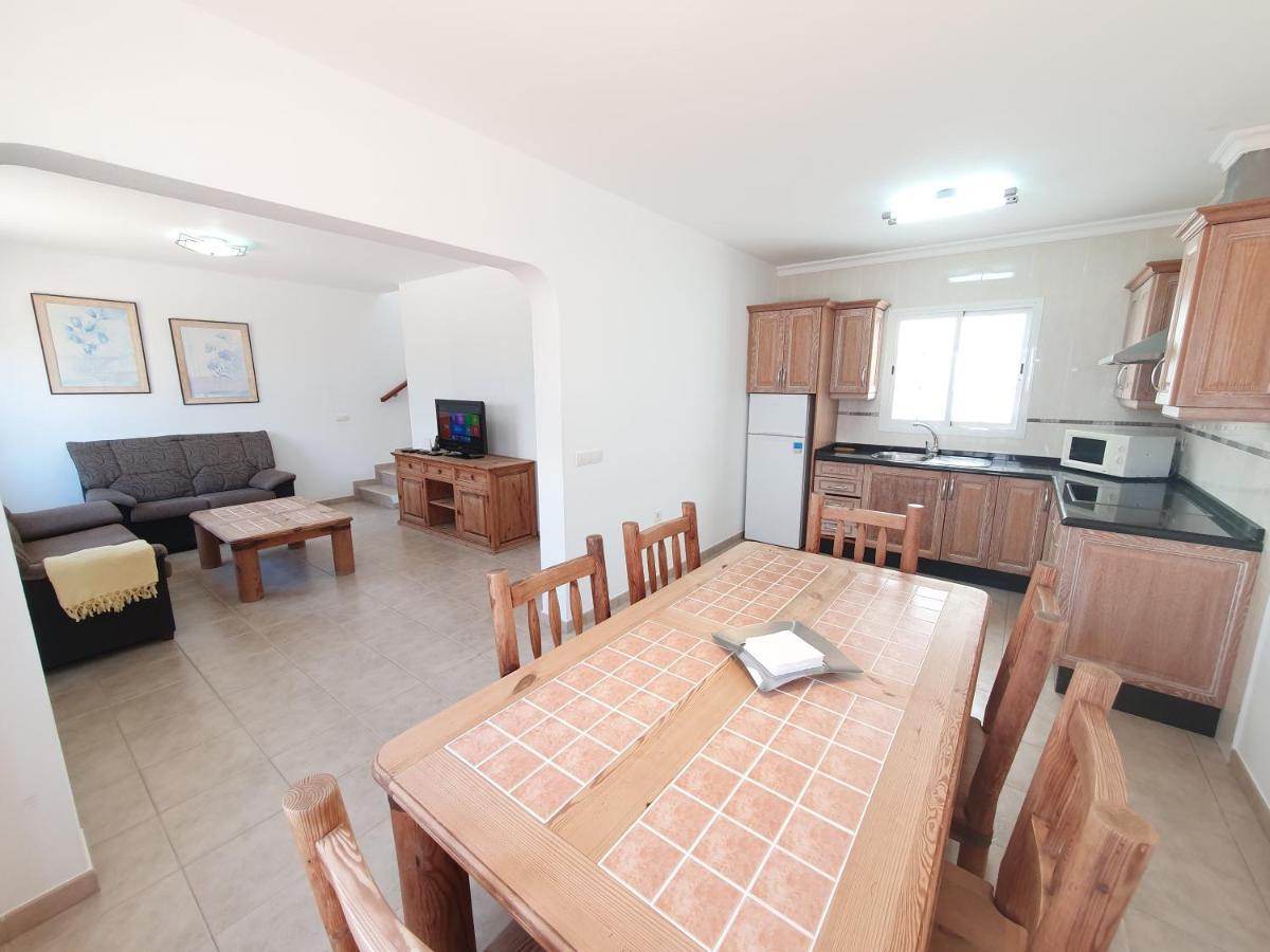 Apartamentos Graciosamar Caleta de Sebo Eksteriør bilde