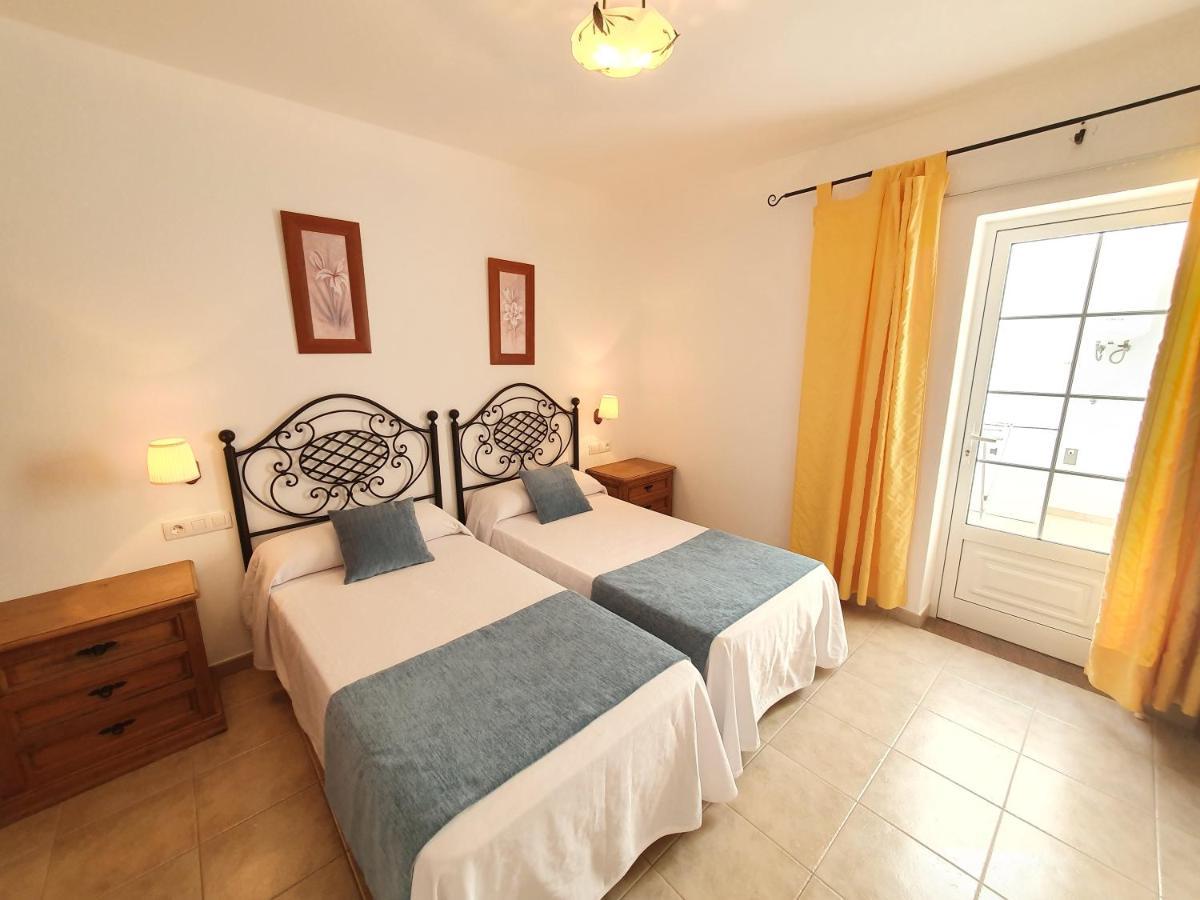 Apartamentos Graciosamar Caleta de Sebo Eksteriør bilde